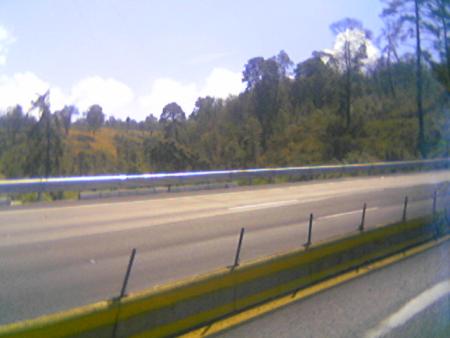Autopista MÃ©xico - Puebla a la altura de RÃ­o FrÃ­o